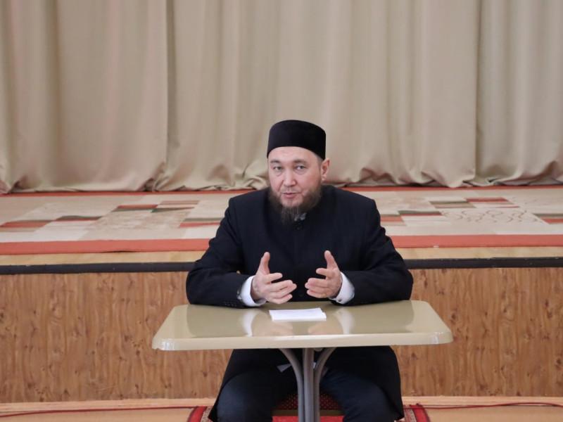 Состоялся час общения обучающихся 7х классов с Имамом мечети г. Лянтор.